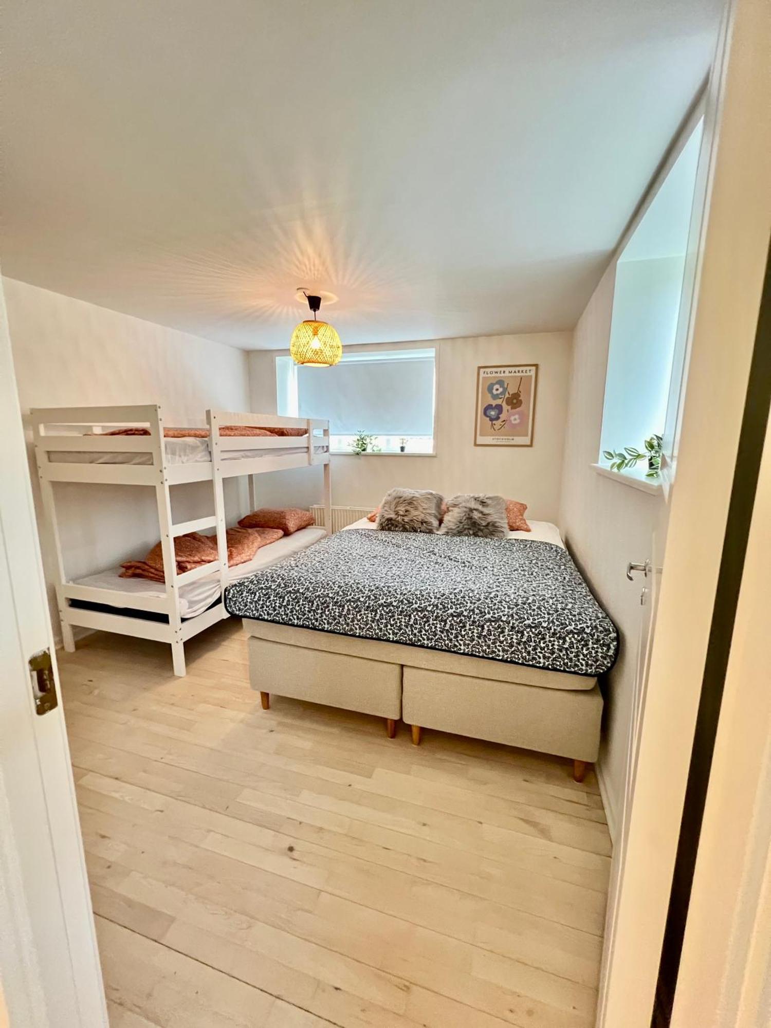 5 Minute Walk To Lego House - 50M2 Apartment With Garden / A Unit Billund Bagian luar foto