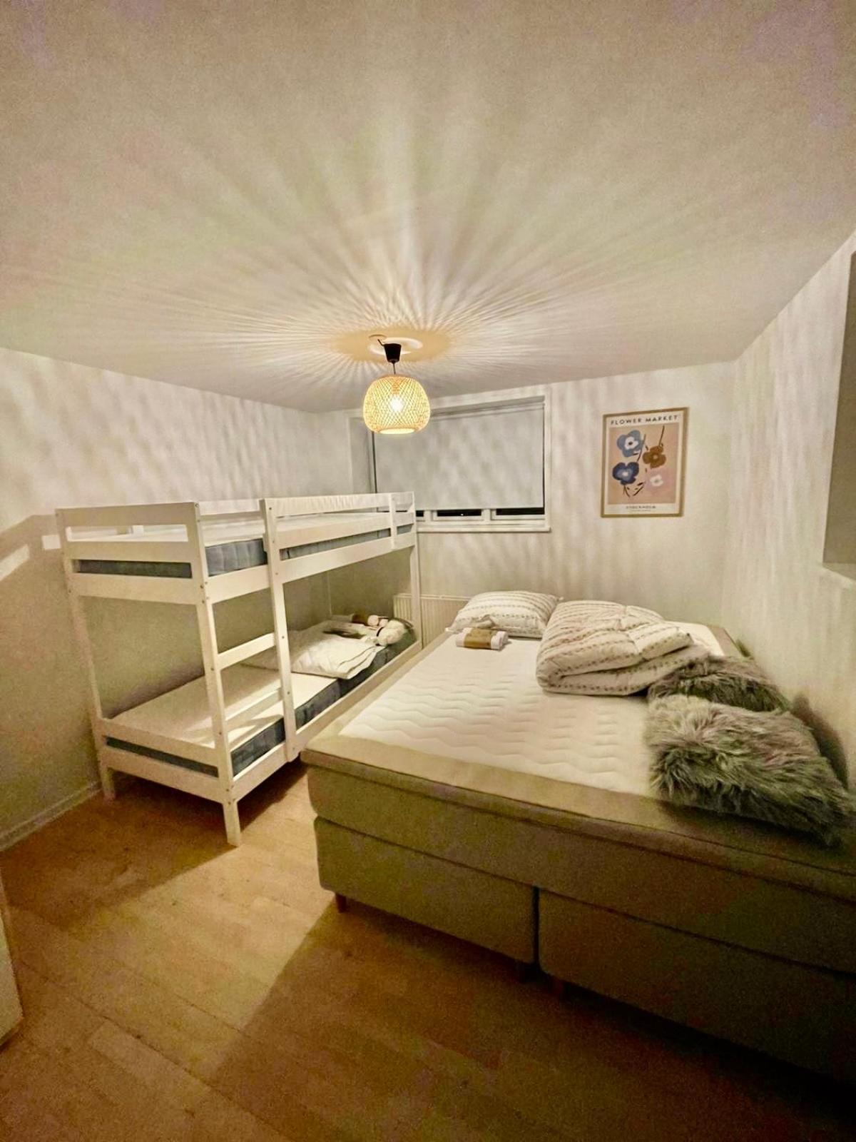 5 Minute Walk To Lego House - 50M2 Apartment With Garden / A Unit Billund Bagian luar foto